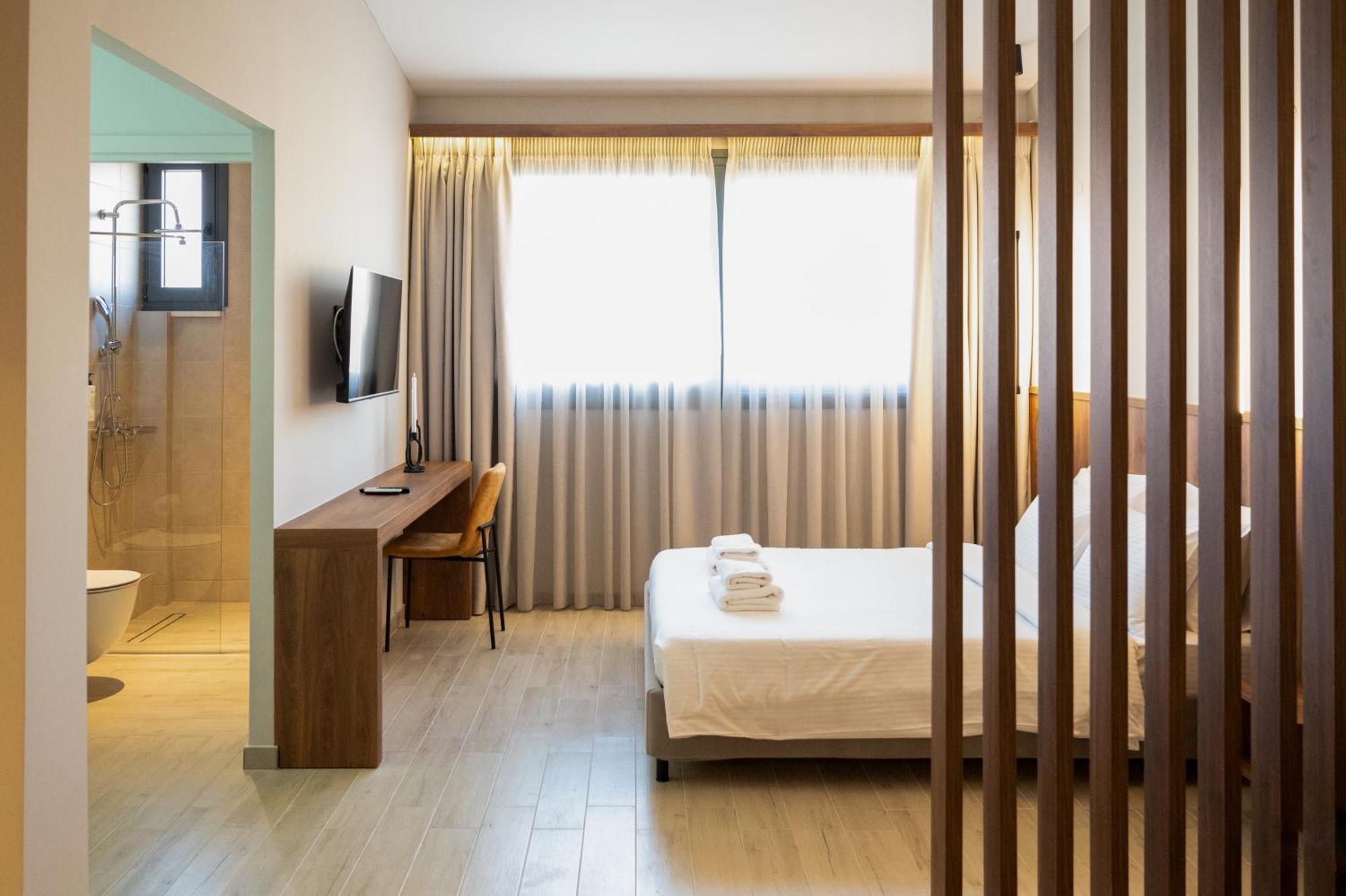 Dwell House 5 Hotel Ioannina Bagian luar foto
